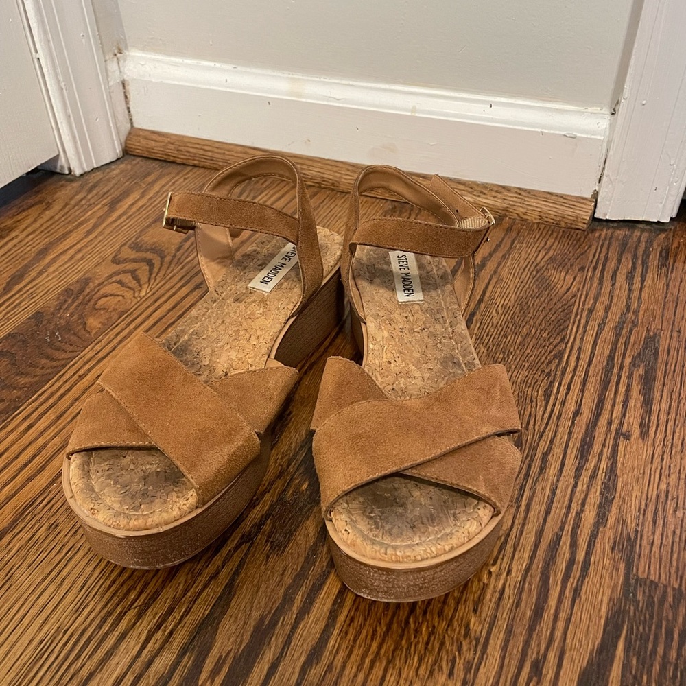 Tan Suede Steve Madden Flatform Sandals